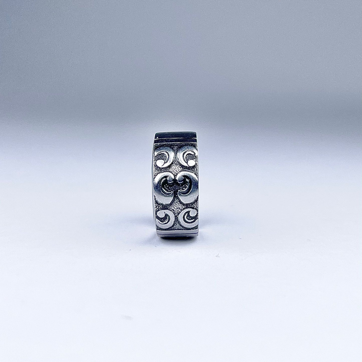 Nachhaltiger Schmuck | Geschwungenes Muster